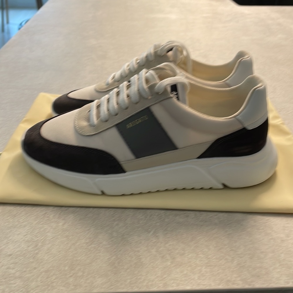 Axel Arigato sneakers EU 40 Genesis Vintage Runner